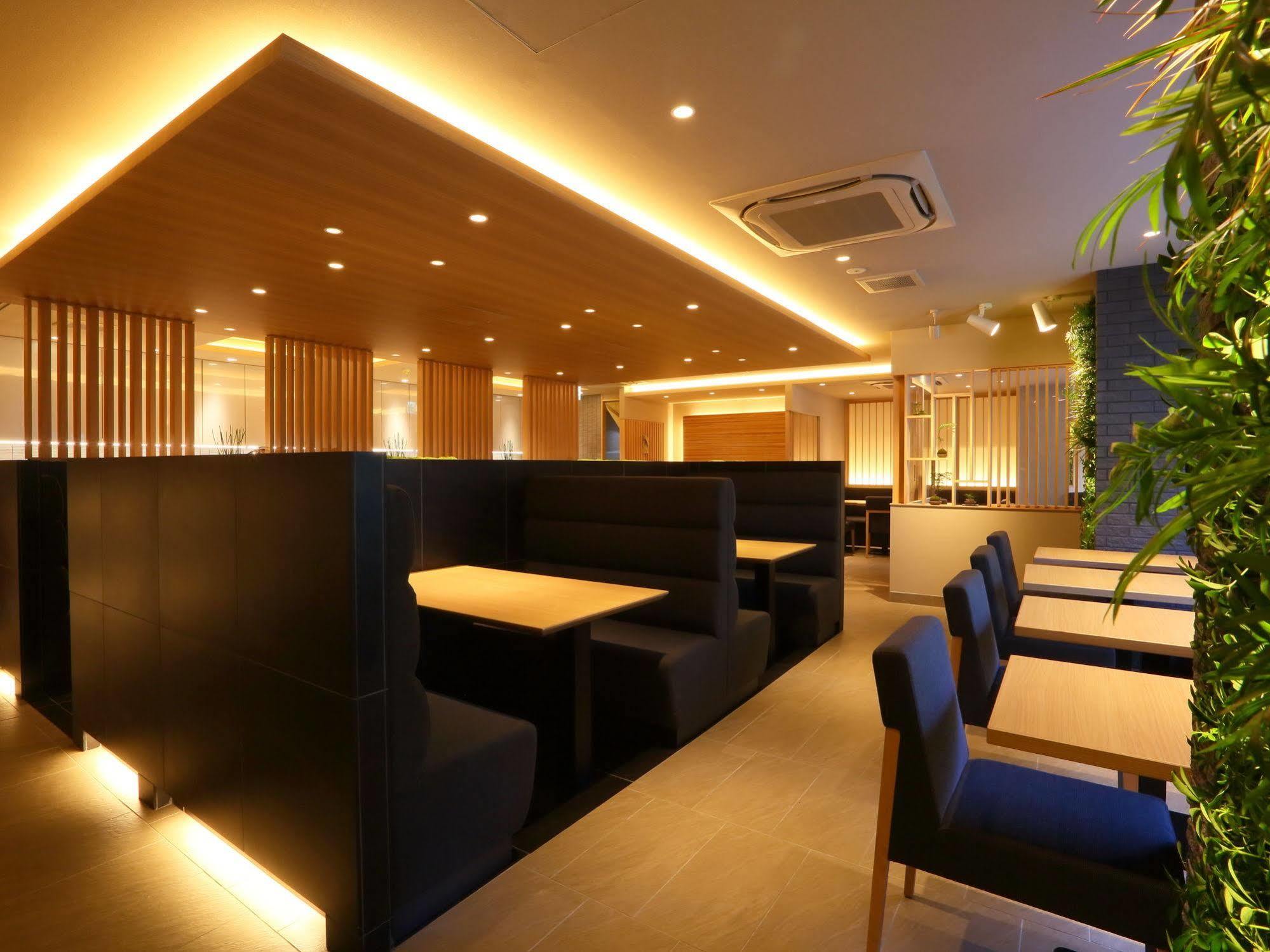 Hotel Binario Umeda Oszaka Kültér fotó