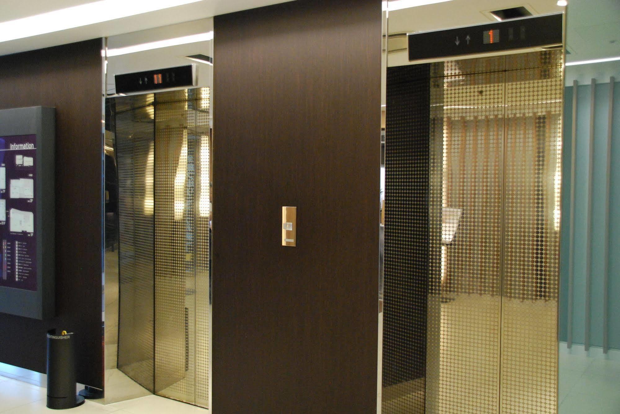 Hotel Binario Umeda Oszaka Kültér fotó